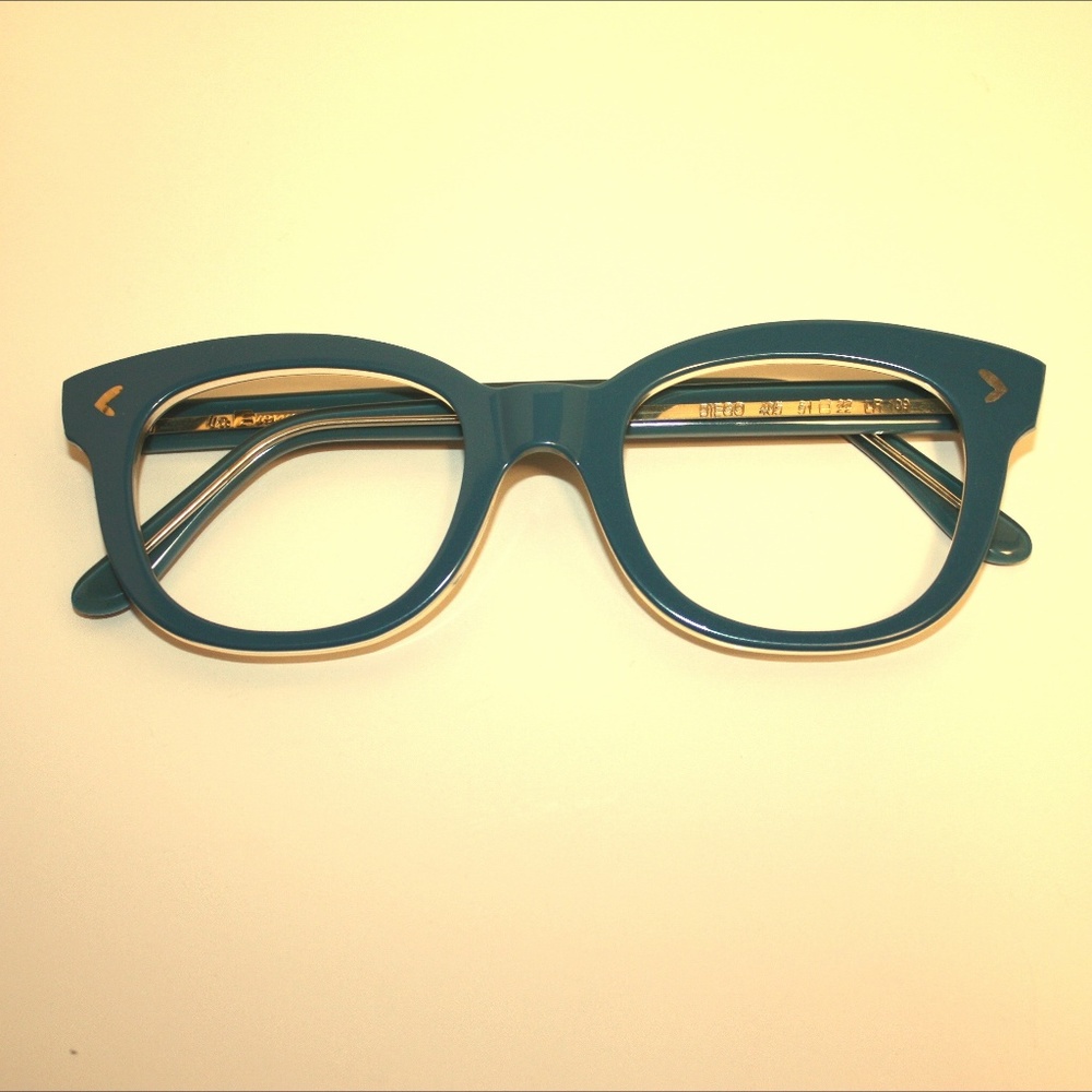 la eyeworks plastic eyeglass frame wayfarer
